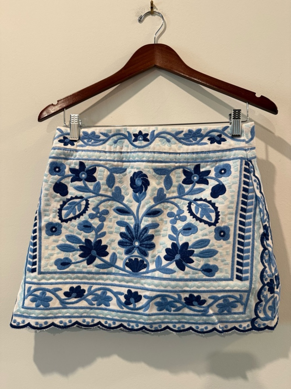 Blue Floral Embroidered Mini Skirt Size XS